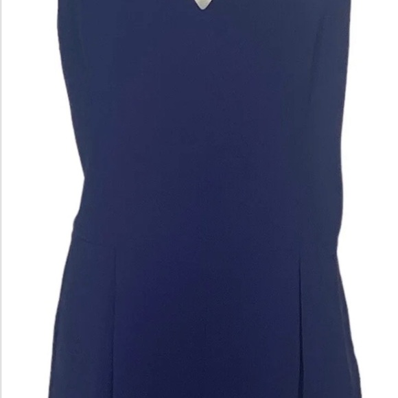 Design Lab Women’s 1 Piece Shorts Jumpsuit Romper L Navy Blue Sleeveless V-Neck - Picture 2 of 14